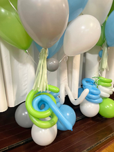 Load image into Gallery viewer, twisting balloons squiggle for balloon base