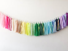 Load image into Gallery viewer, Specialty MR & MRS Wedding/Anniversary Balloons