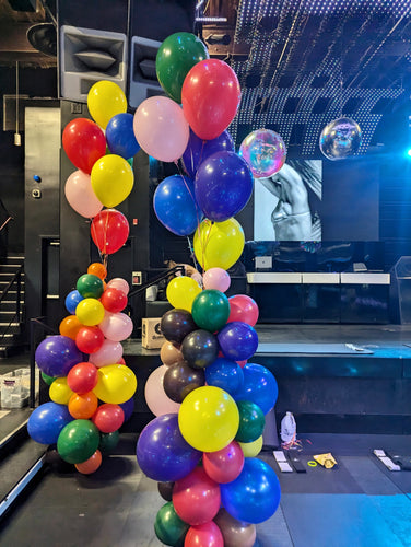 16 inch hybrid balloon column at vancouver club event