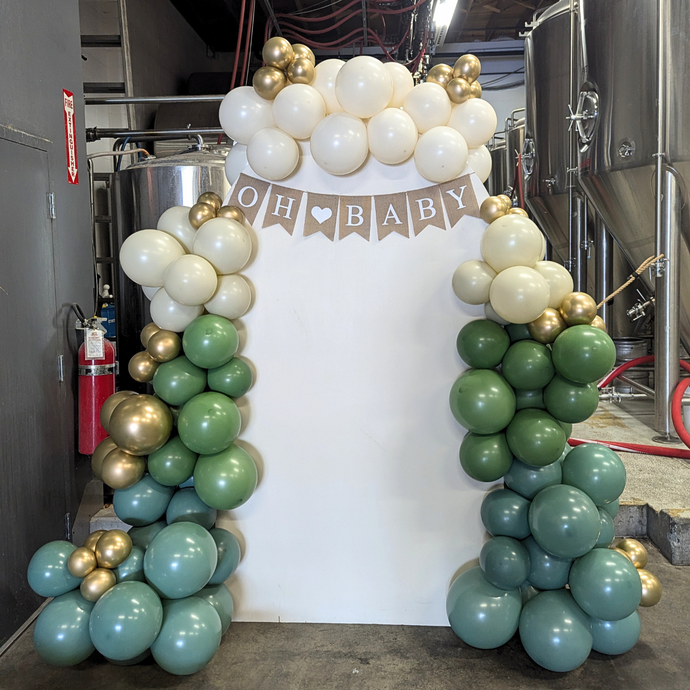 balloon backdrop for baby shower with oh baby banner