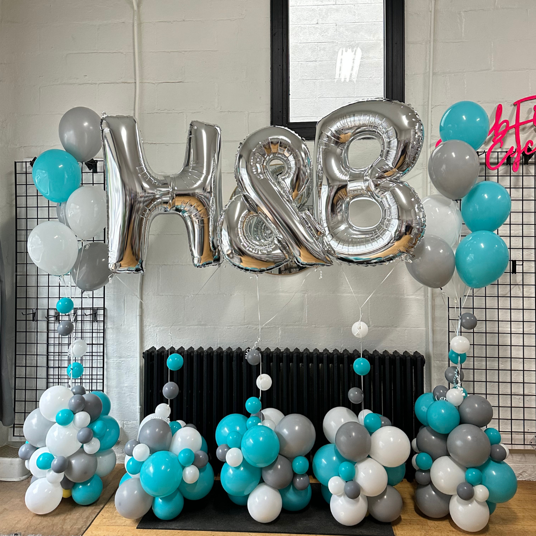 Letter Luxe Hybrid Balloon Columns – Vancouver Balloons