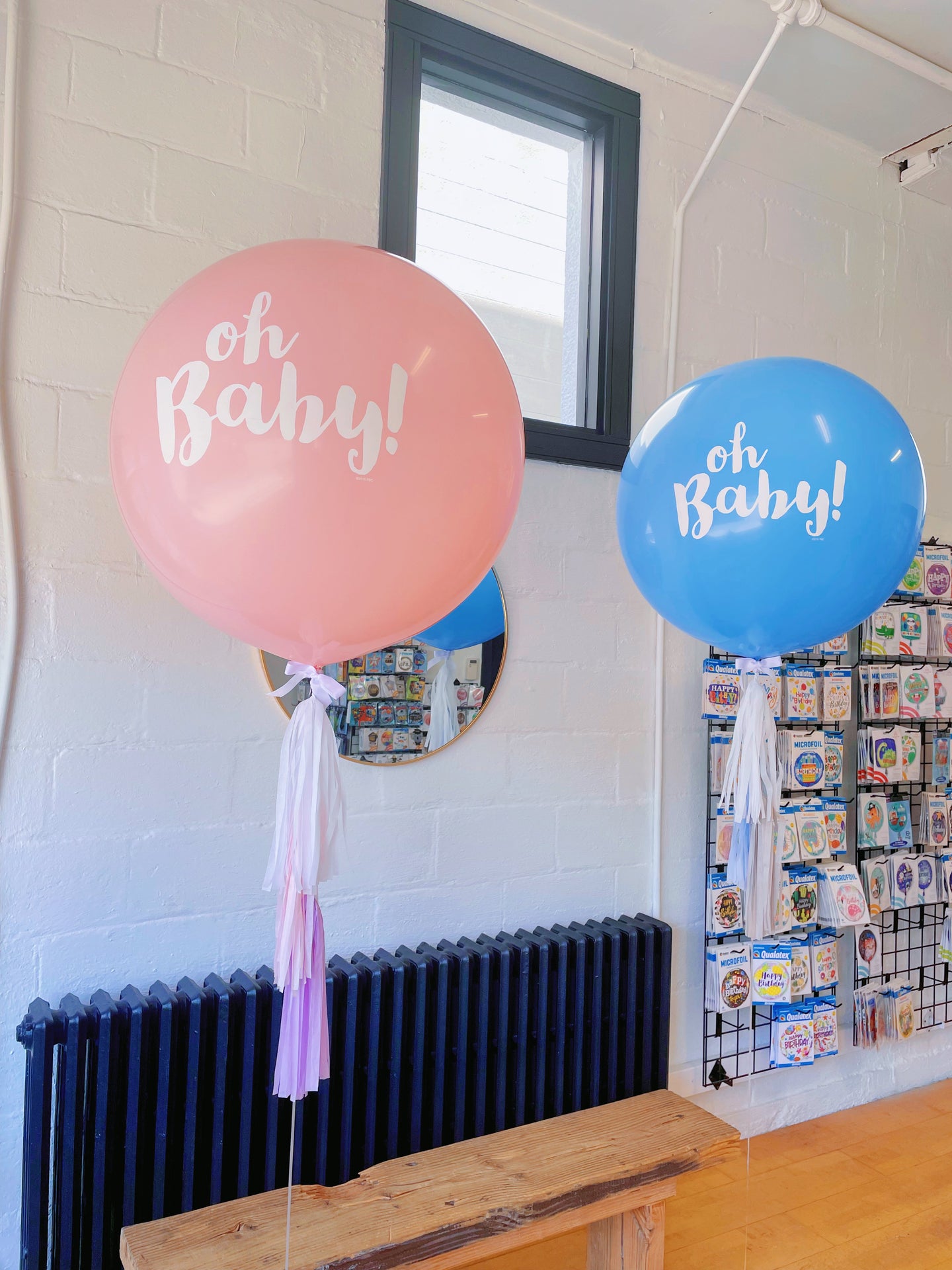Oh Baby! 3ft Printed Balloon with matching tassels Package