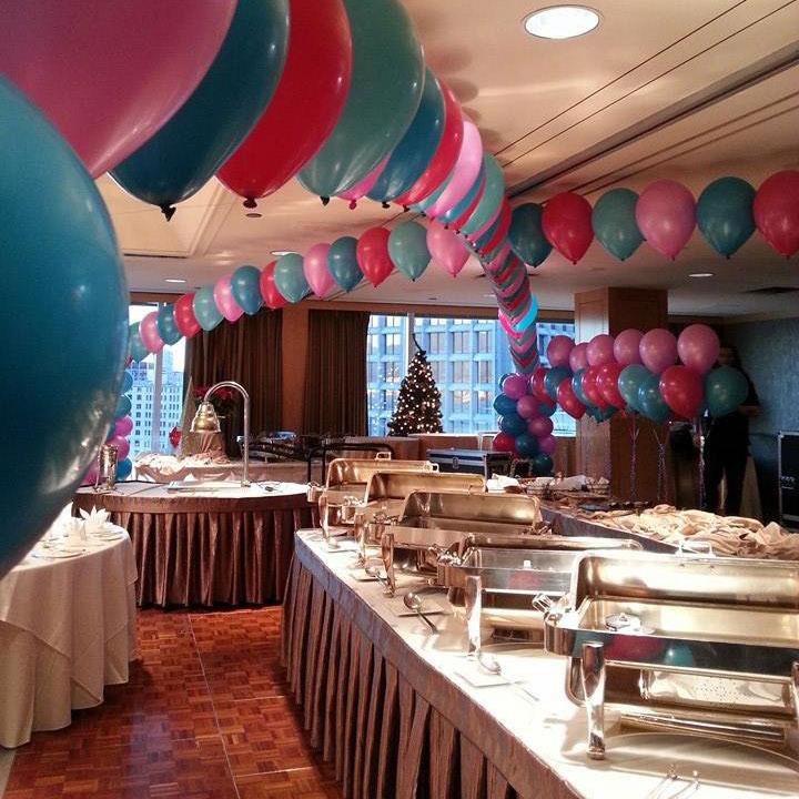 Double Pearl String Criss-cross Helium Latex Balloon Arch 30 ft