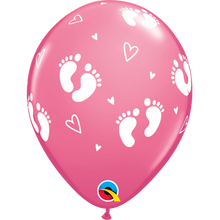 Load image into Gallery viewer, Baby Footprints &amp; Hearts Fashion 11&quot; Balloons

